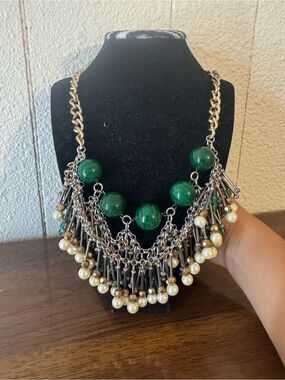 Vintgae Statement Green Bead & Pearl Fringe Necklace